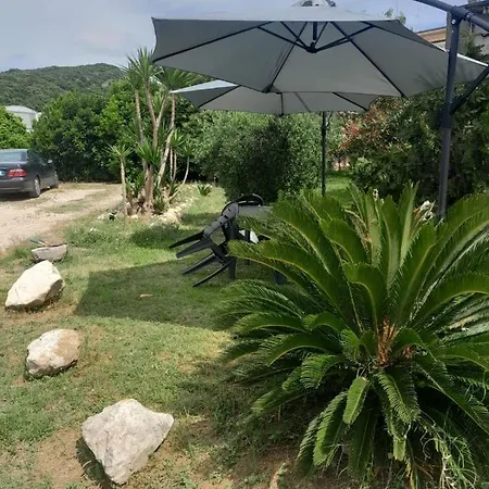 Beastella Bed & Breakfast