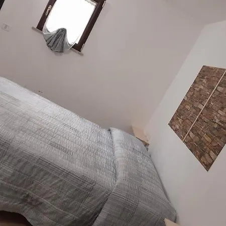 Beastella Bed & Breakfast *